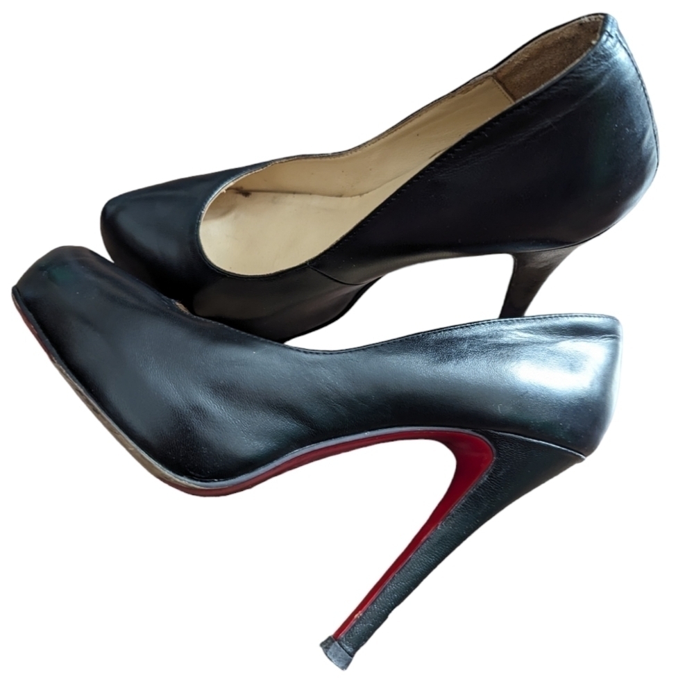 CHRISTIAN Louboutin Leather Pumps - Picture 4 of 16